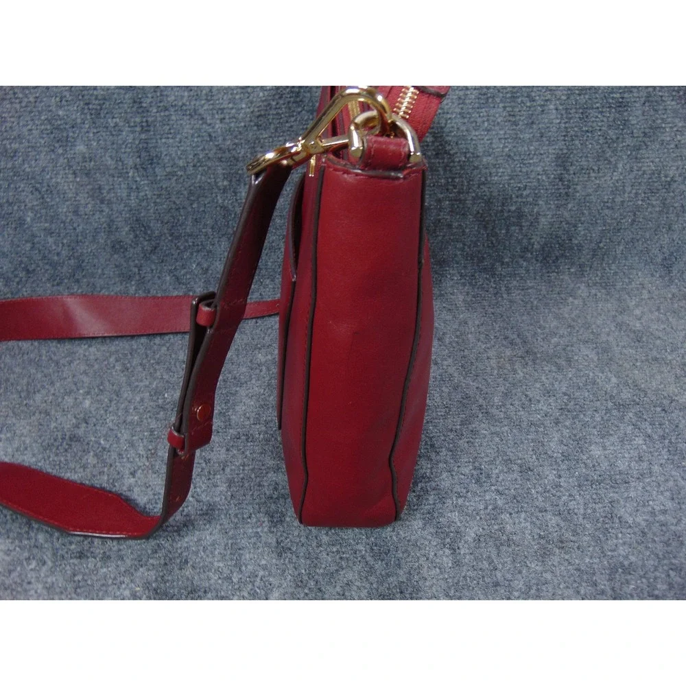Michael Kors Bedford Legacy‎ Crossbody Red Smooth Leather Front Pocket